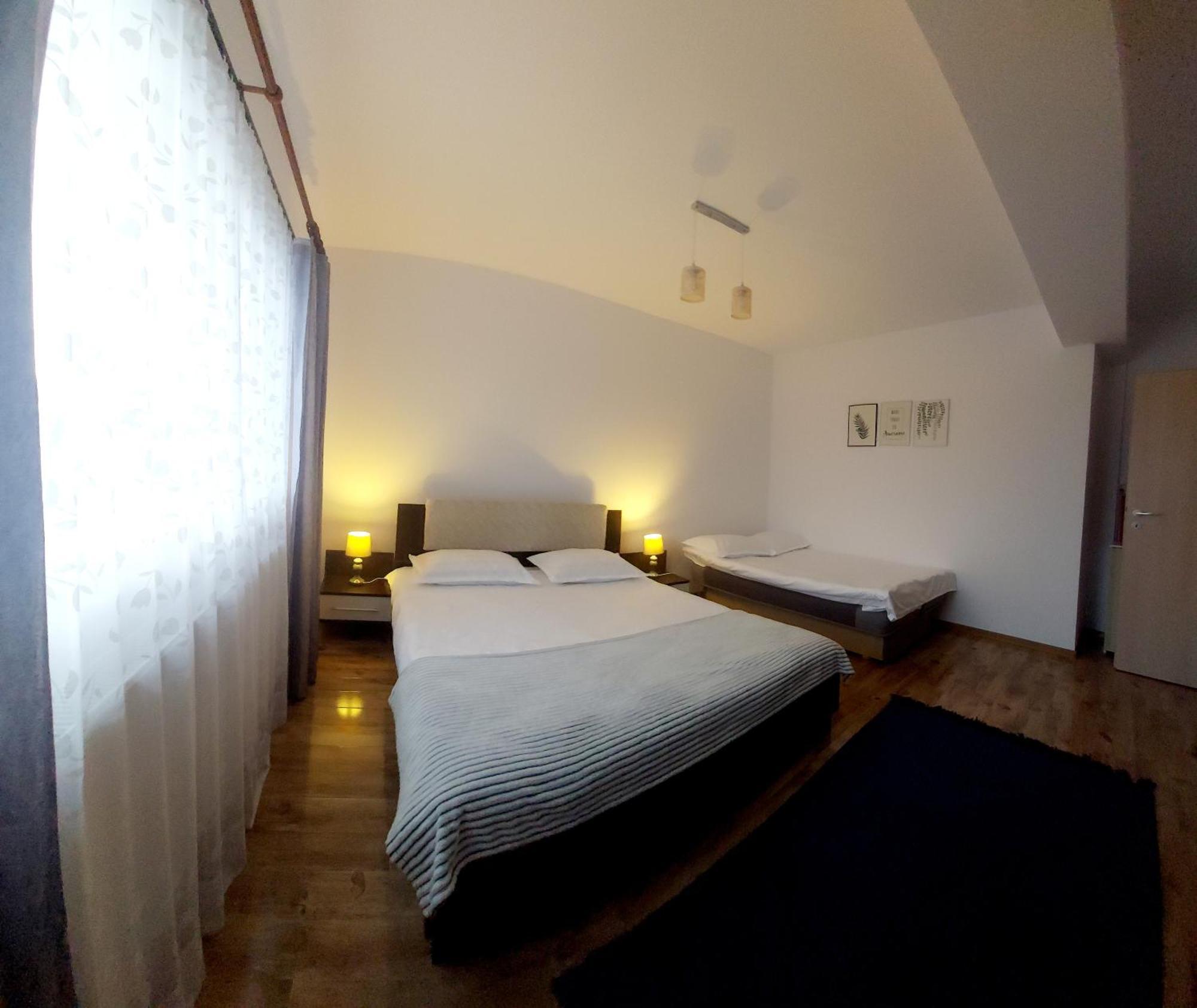 DAS home-Apartament cu vedere la munte Rîşnov Exterior foto