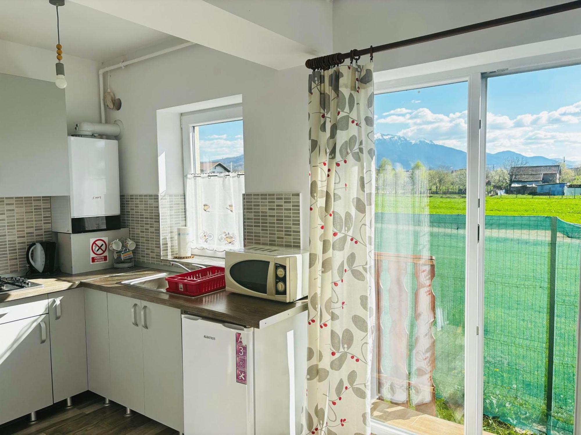 DAS home-Apartament cu vedere la munte Rîşnov Exterior foto